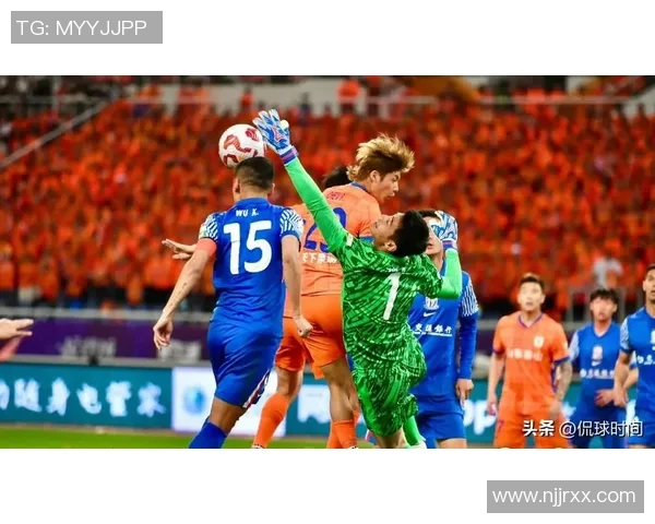 深圳佳兆与上海申花的激烈对决谁能在赛场上笑到最后