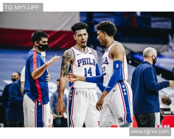 火箭队与勇士队精彩对决CCTV5直播全程回顾与分析