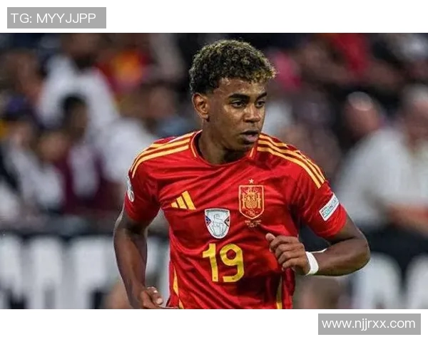 穆西亚拉：年轻天才如何在足球世界中崭露头角并引领未来潮流