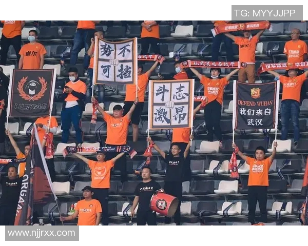 重庆当代迎战北京中赫争夺中超联赛关键三分激战即将上演