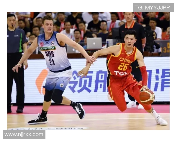 陈林坚的篮球之路：从青涩少年到职业球员的奋斗历程与成就分享