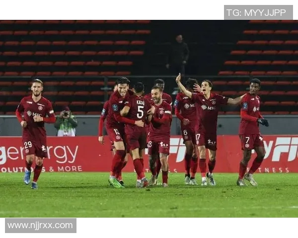 勒阿费尔与巴黎FC激战正酣谁能在法乙赛场中笑到最后