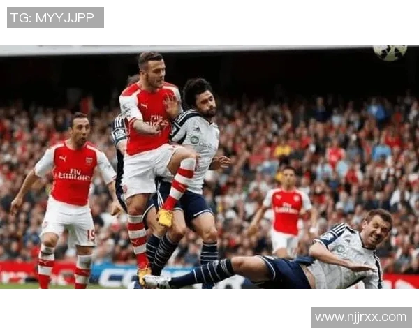 西布罗姆主场迎战纽卡斯尔全力争胜展现球队实力与斗志