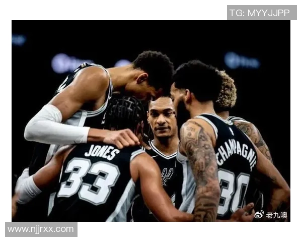 2011年NBA季后赛马刺与灰熊的激烈对决与历史回顾